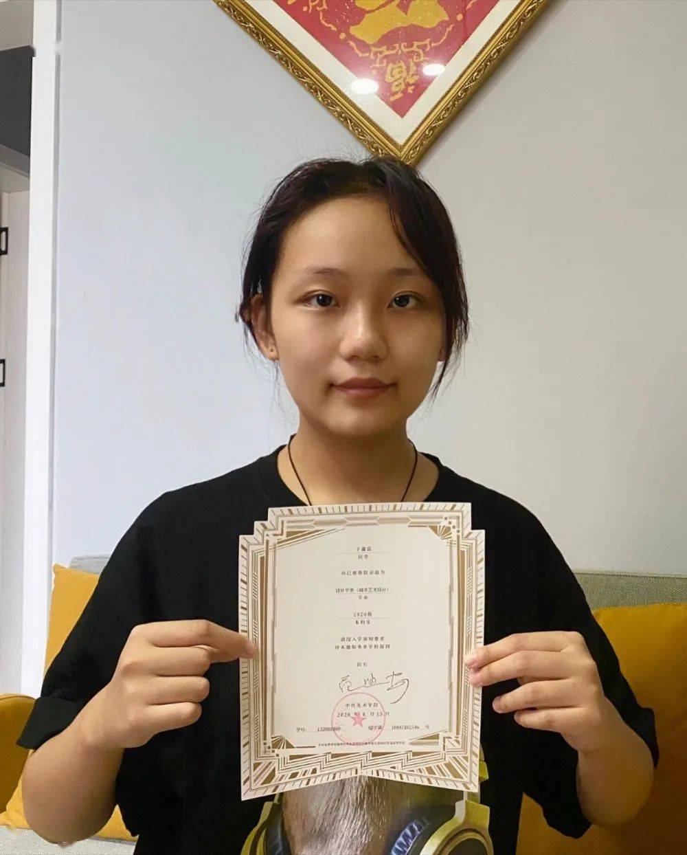 周昕妍 中国美术学院古典 中国美术学院郭懿瑞 伦敦艺术大学刘奕欣
