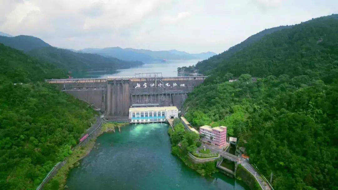 新丰江大坝