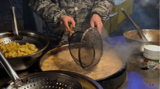 如何快速弄干饭 4b12f74b11d94fb19ee959f0b5837282.png