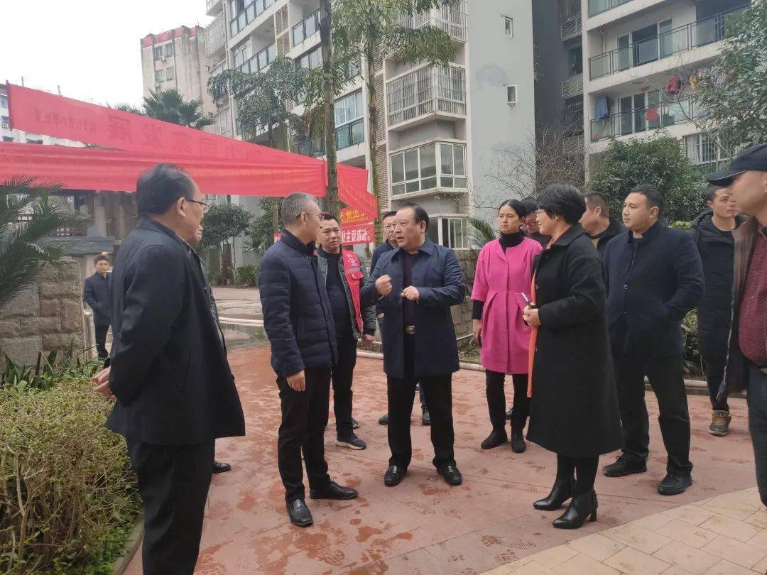 华祖军调研部署市域社会治理现代化试点智慧小区建设工作