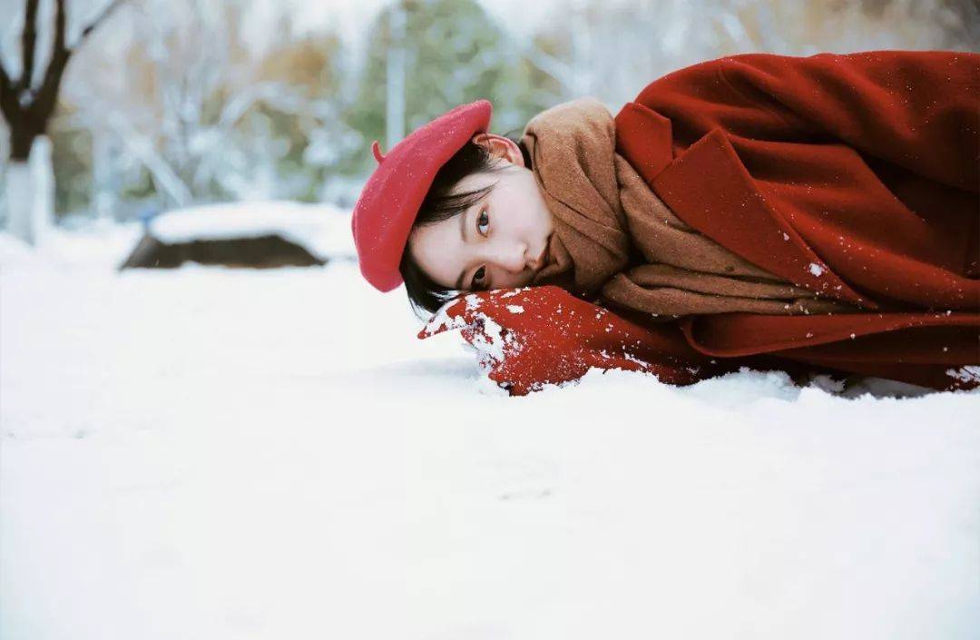 如何给女朋友拍一组好看的雪景照