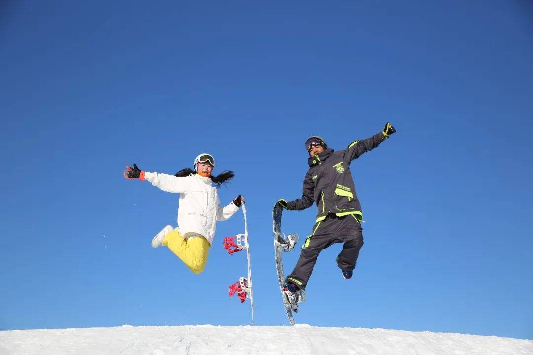 滑雪 长白山国际度假区,长白山鲁能胜地,飞宇滑雪场,龙头山滑雪场.