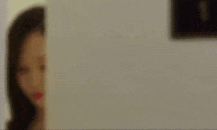 为了能够娶到老婆,男主曾写下公证的保证书: 若与其他异性发生不正常