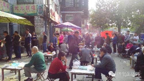 济宁人口多嘛_济宁爱客多图片(2)