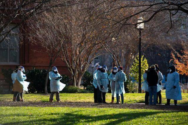 新冠传播速度与gdp的关系_新冠传播速度