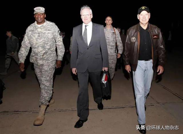 打破白人封锁美首位黑人防长来了慢要上任还得先拿豁免权