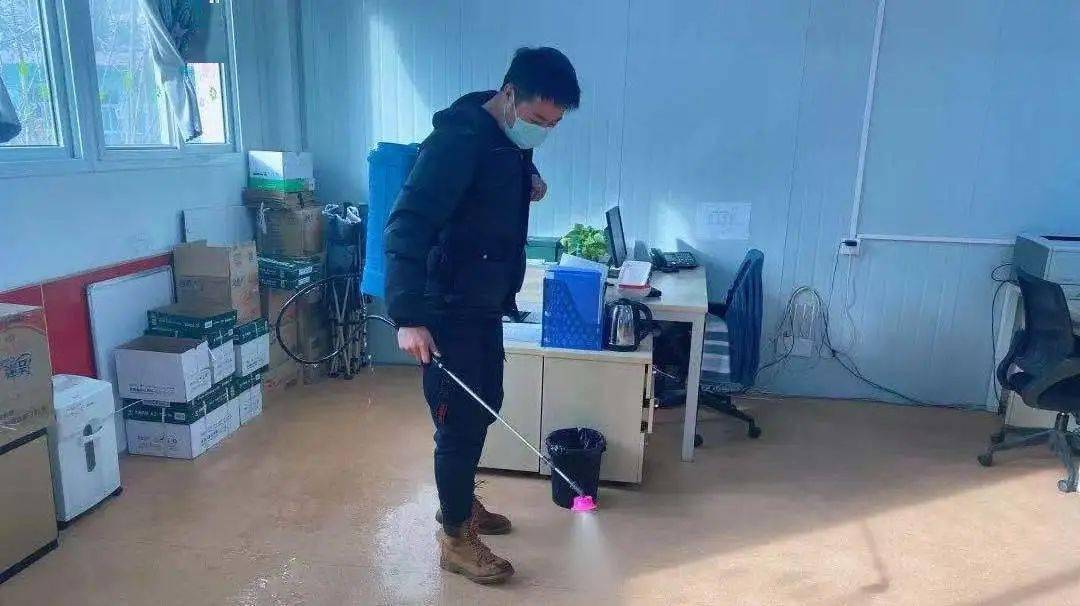 奇怪的姿势又增加了！：乐鱼体育(图10)