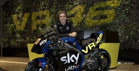 luca marini,marco bezzecchi以及celestino vietti都来到tavullia的