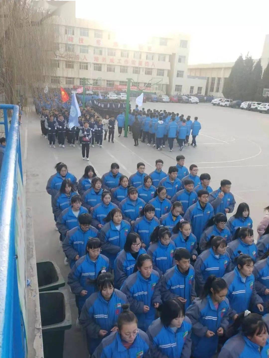 展示青春风采跑出精彩无限汾阳市高级职业中学第七届大课间体育比赛