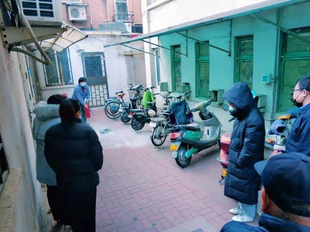 灭火器使用技术培训资料 d510de8a82304721afd90c48c513176f.jpeg