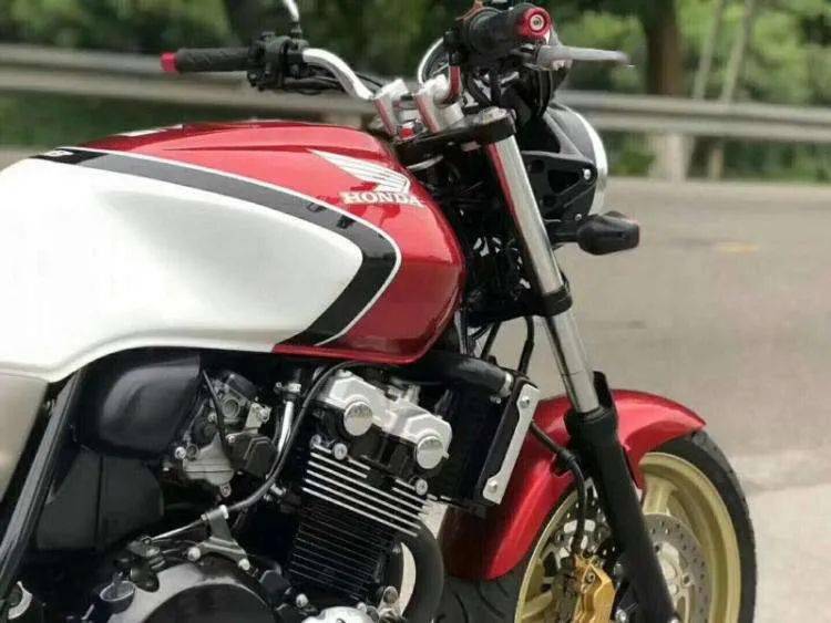 是否会成为环保法规的牺牲品hondacb400和yamahasr400经典街车举棋难