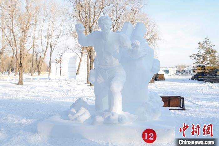 《同生命共抗疫》夺冠第21届黑龙江省雪雕比赛