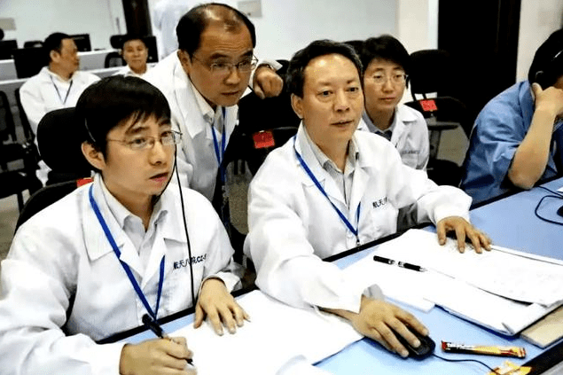 航天|嫦娥五号探月之旅：107台发动机的23天护航