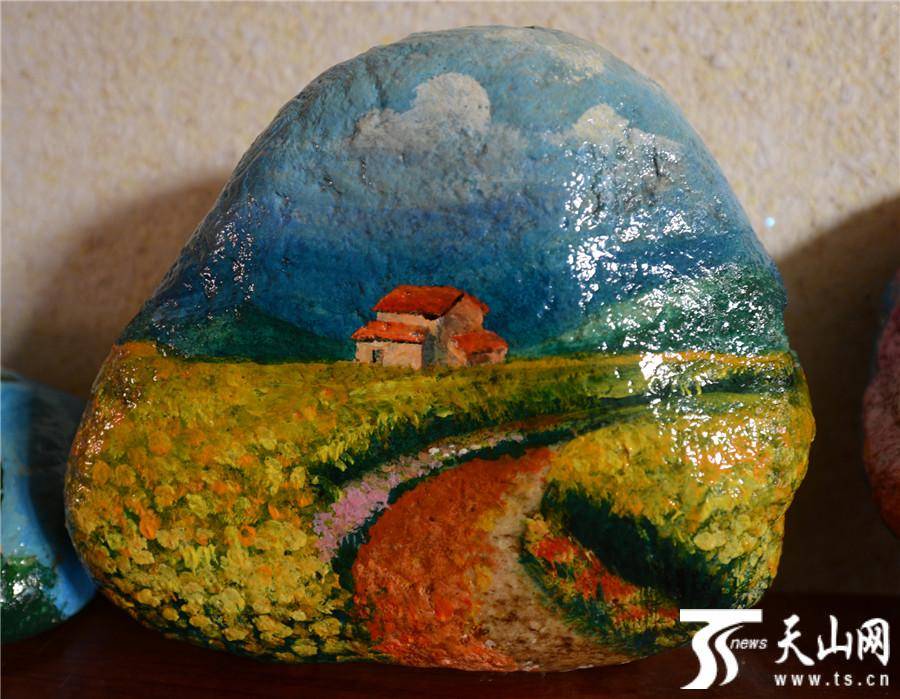 石头画艺术品图片 2498a031bd044b3d8edfd6db685a52a4.jpeg