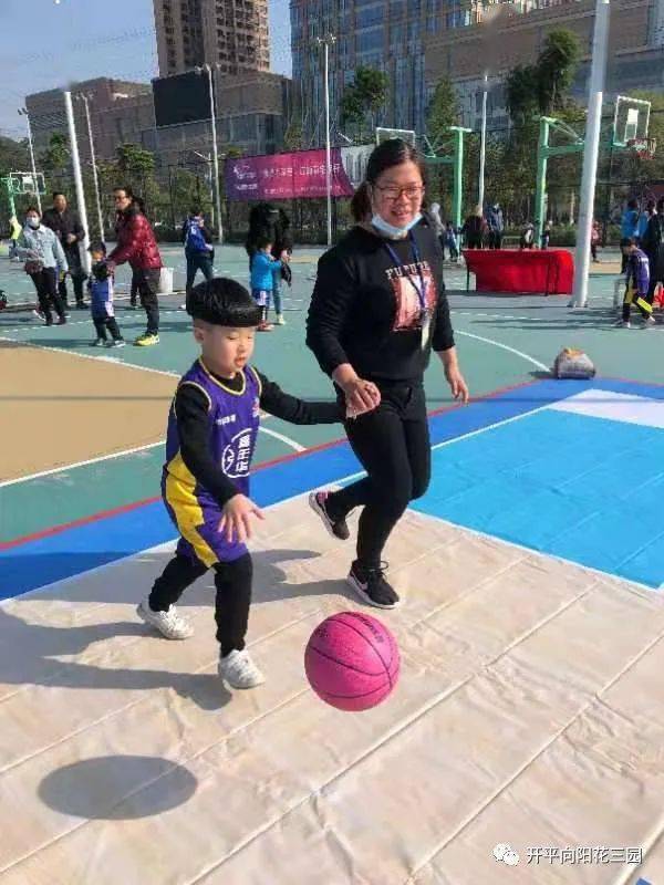 小孩子怎么学会打篮球 770cfffc95aa463e863b0315b7c5aeab.jpeg