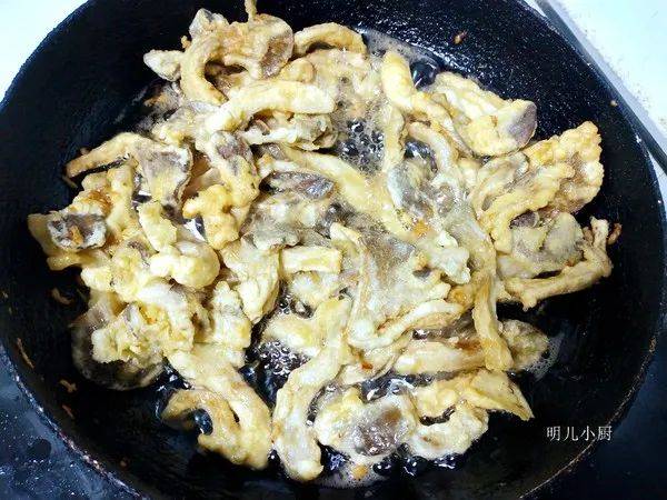 蘑菇要过水吗 ce68aa98ac66480088bb1e0ac4f5a6c2.jpeg