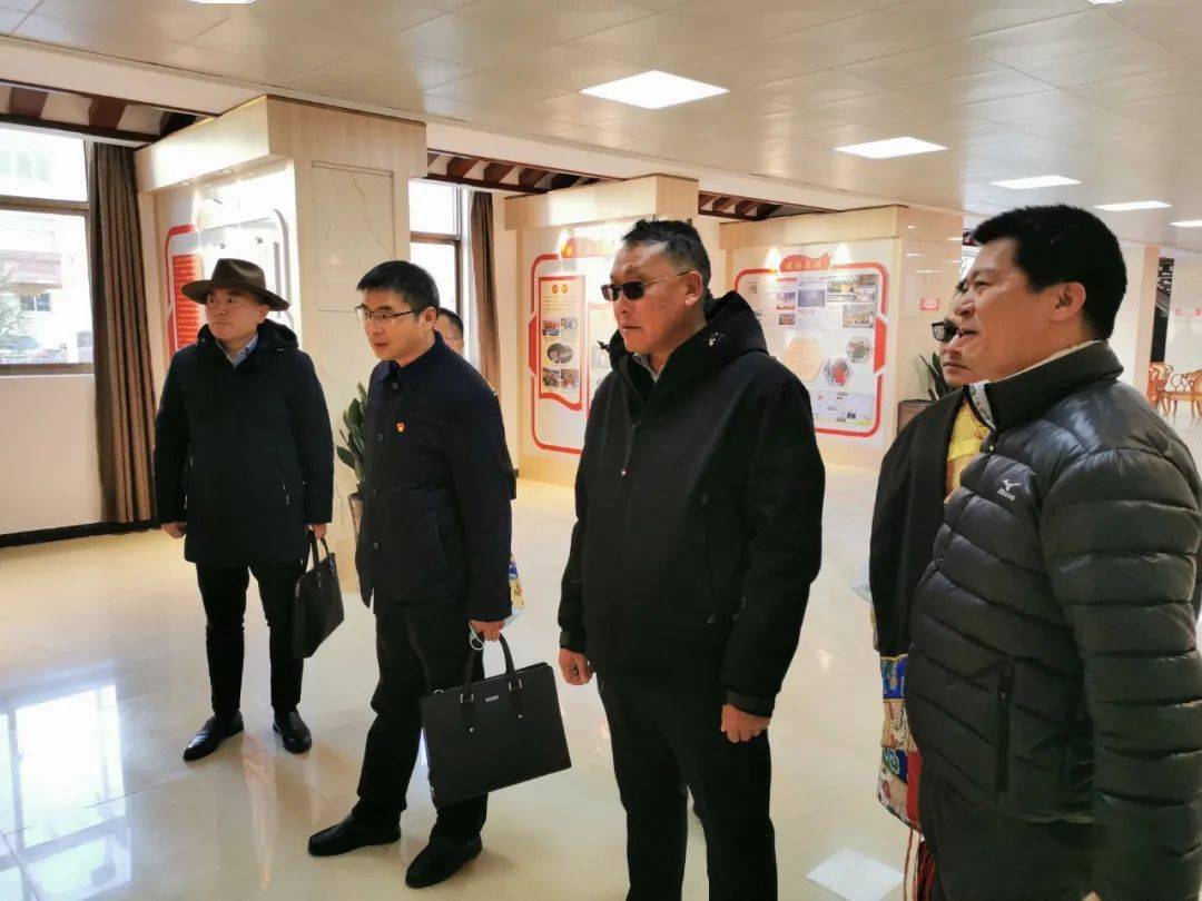 【头条要闻】吴应海同志一行看望和欢送福州市援藏专技人才