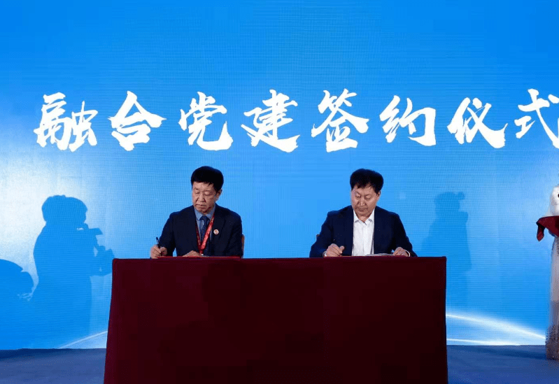 (文字:杨洁,图片:瑙甘塔拉)12月28日,自治区党委统战部副部长,自治区