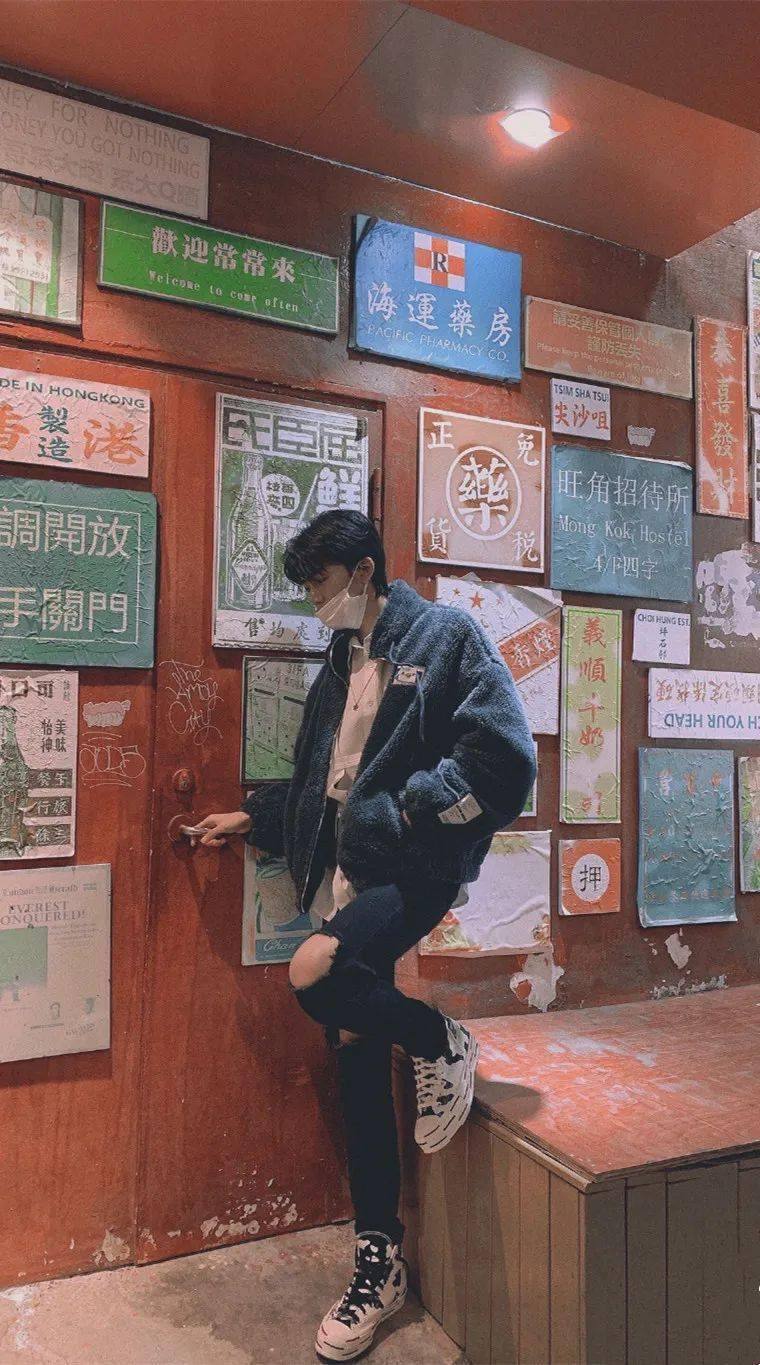 手机壁纸傅韵哲