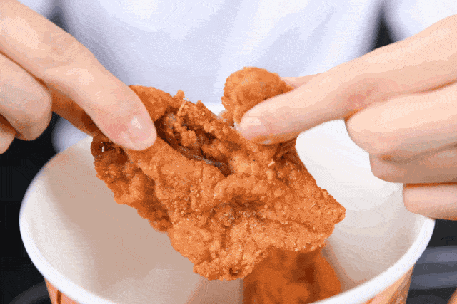 中交喜欢里天街肯德基盛大开业人气爆棚只等你来