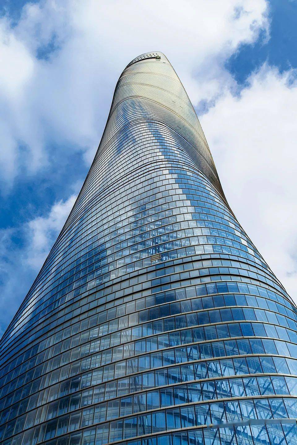 世界前三高的建筑 d05bb6d6e7a047ae8b7695876a637401.jpeg