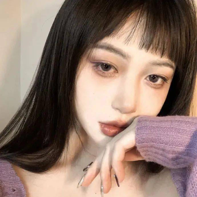 闺蜜头像/女生的哪些瞬间会让男生心疼?