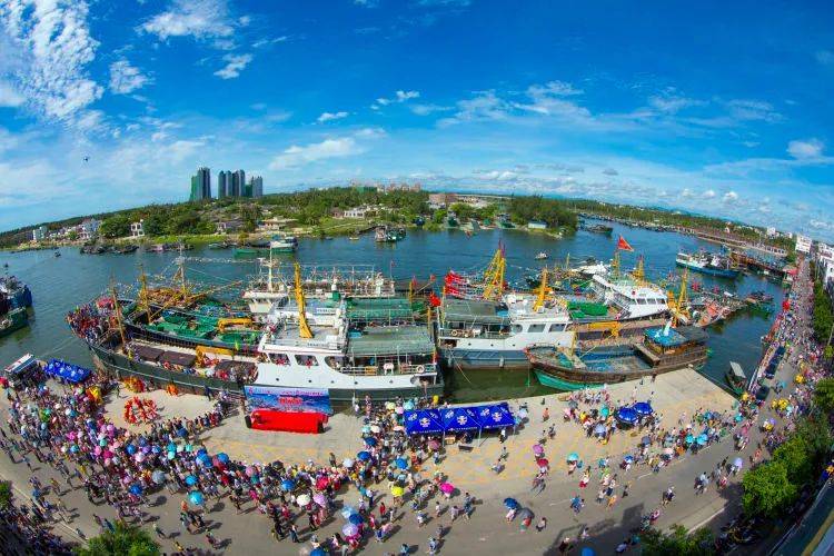 琼海人口2021年有多少_琼海2010年元宵图片(2)