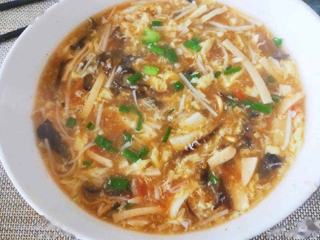 酸辣汤的家常做法不放豆腐 21aa942db0ab4fe6af37f2b6eff9de35.jpeg