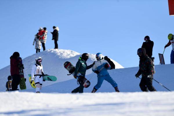 阿勒泰雪趣