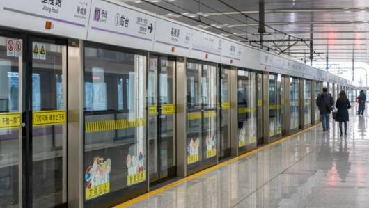 上海地铁10号线列车驾驶室接连拆除,发生了什么?_手机搜狐网