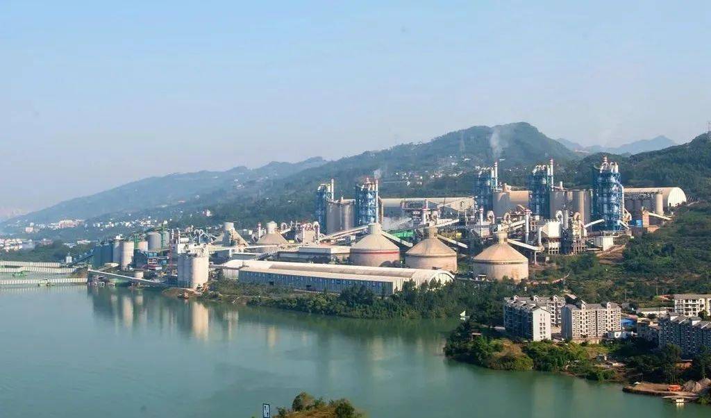 中国水泥排行_中国水泥协会公布2021年全国水泥熟料产能50强企业排名