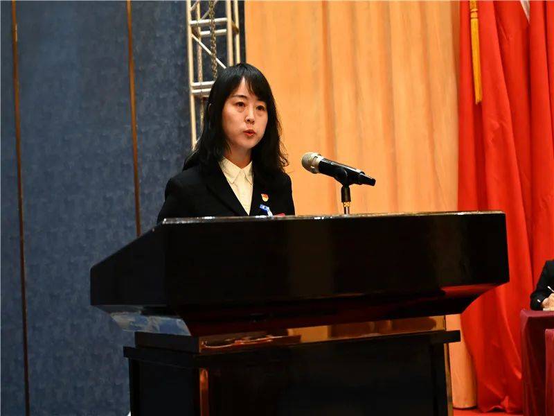 强化使命担当凝聚巾帼力量蒲城县妇女第十五次代表大会