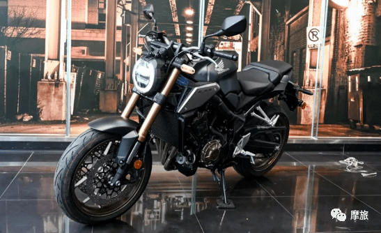 2021款本田cb650r,2021款cbr650r 本田2021四缸cb650r实车亮相.