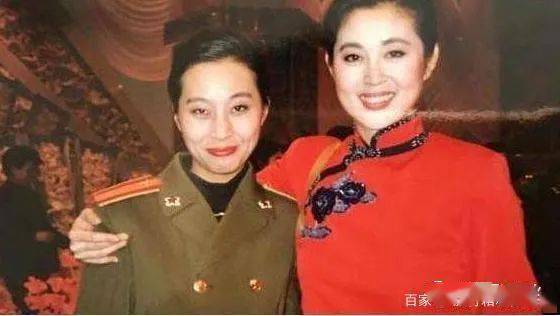 她5次登上春晚,丈夫离世后销声匿迹,如今再婚女儿也11岁