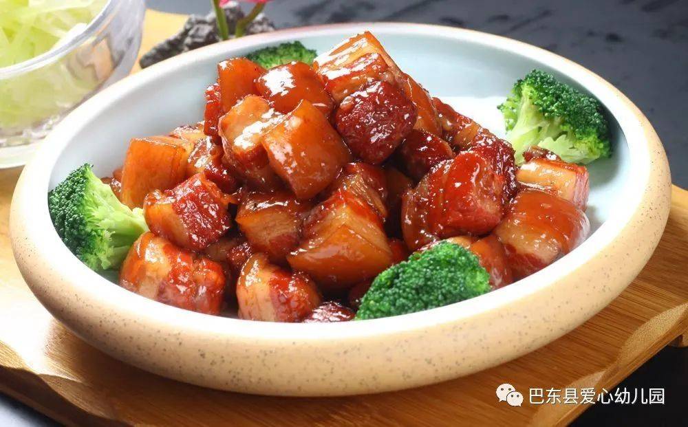 爱心幼儿园2020年秋赢咖4娱乐注册季学期营养食谱
