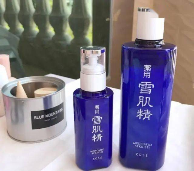 油皮用什么水乳 989e37d9fe1541fa903371a75e4d9bef.jpeg