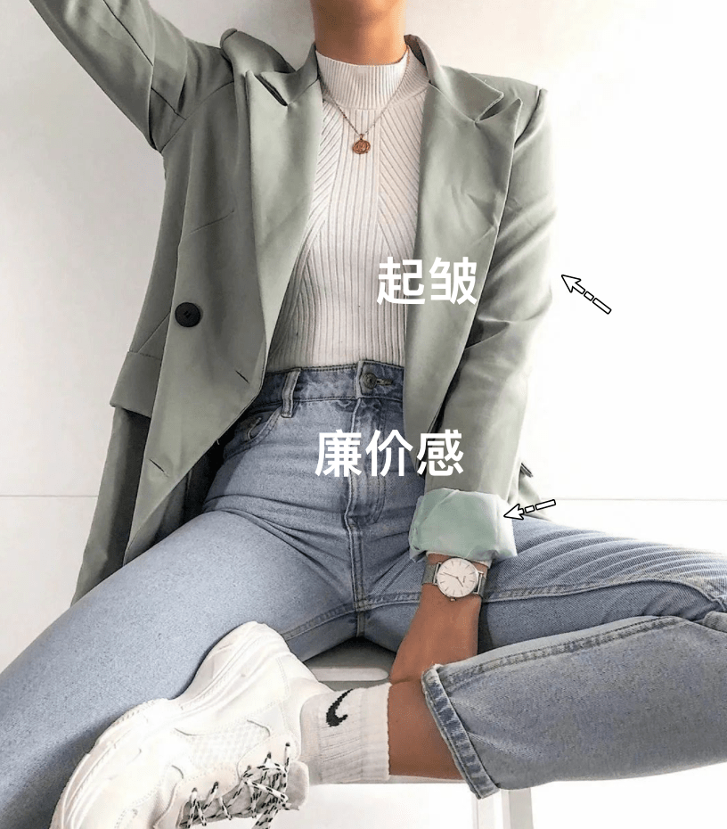 户一个穿西服的人猜成语_看图猜成语