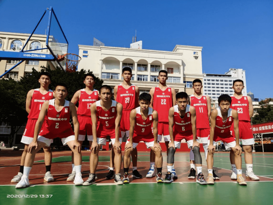 吴耿华,林双滨领队:柯圣732020年12月(耐克)中国高中篮球联赛(福建