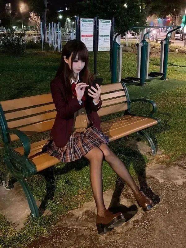 时间停止系列哪个好看 5ce54247ceaa4057a6eb85415a68276e.jpeg