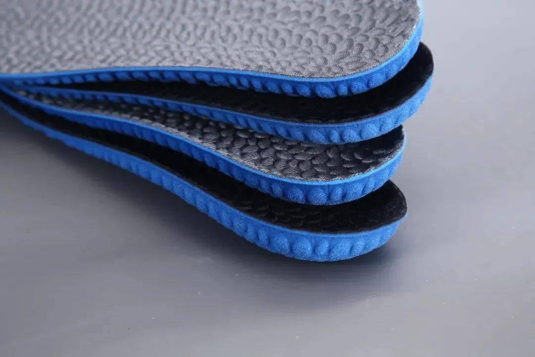 cf67bb1c2b2b4717ba027645dc5deee5.jpeg