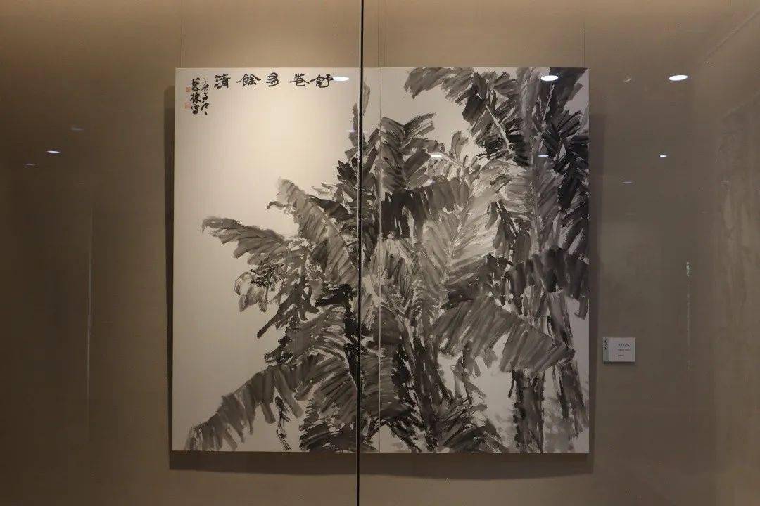 现场姹紫嫣红烂漫醉芳花木小志蔡栋中国画作品展亮相杭州国画院美术馆