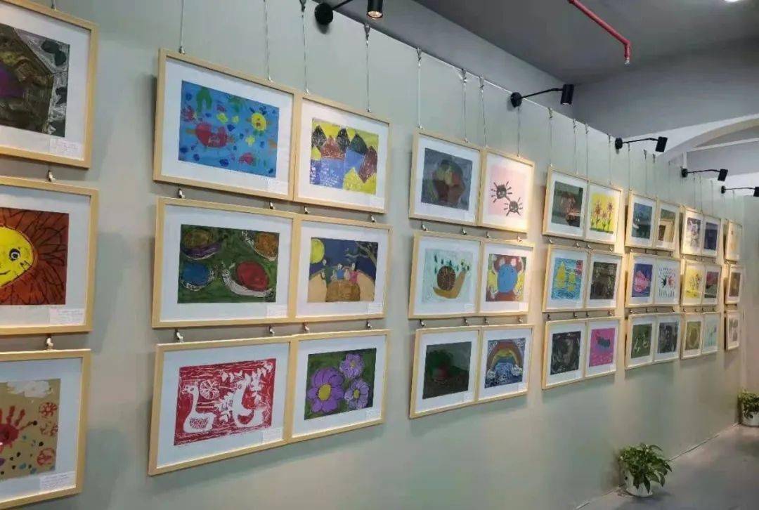 湛江市霞山区万洲幼儿园师幼版画展暨版画特色幼儿园联盟成立