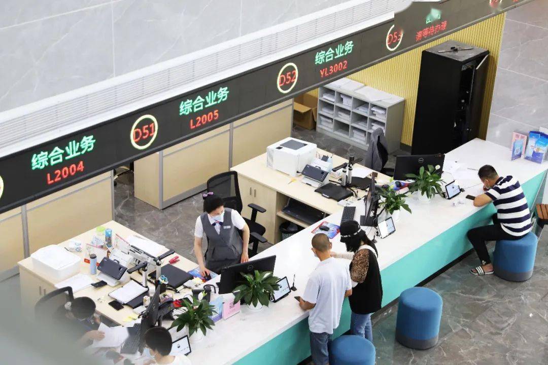 品质谢岗巡礼⑤|日均受理业务300多件 从政务窗口看"新城效率"