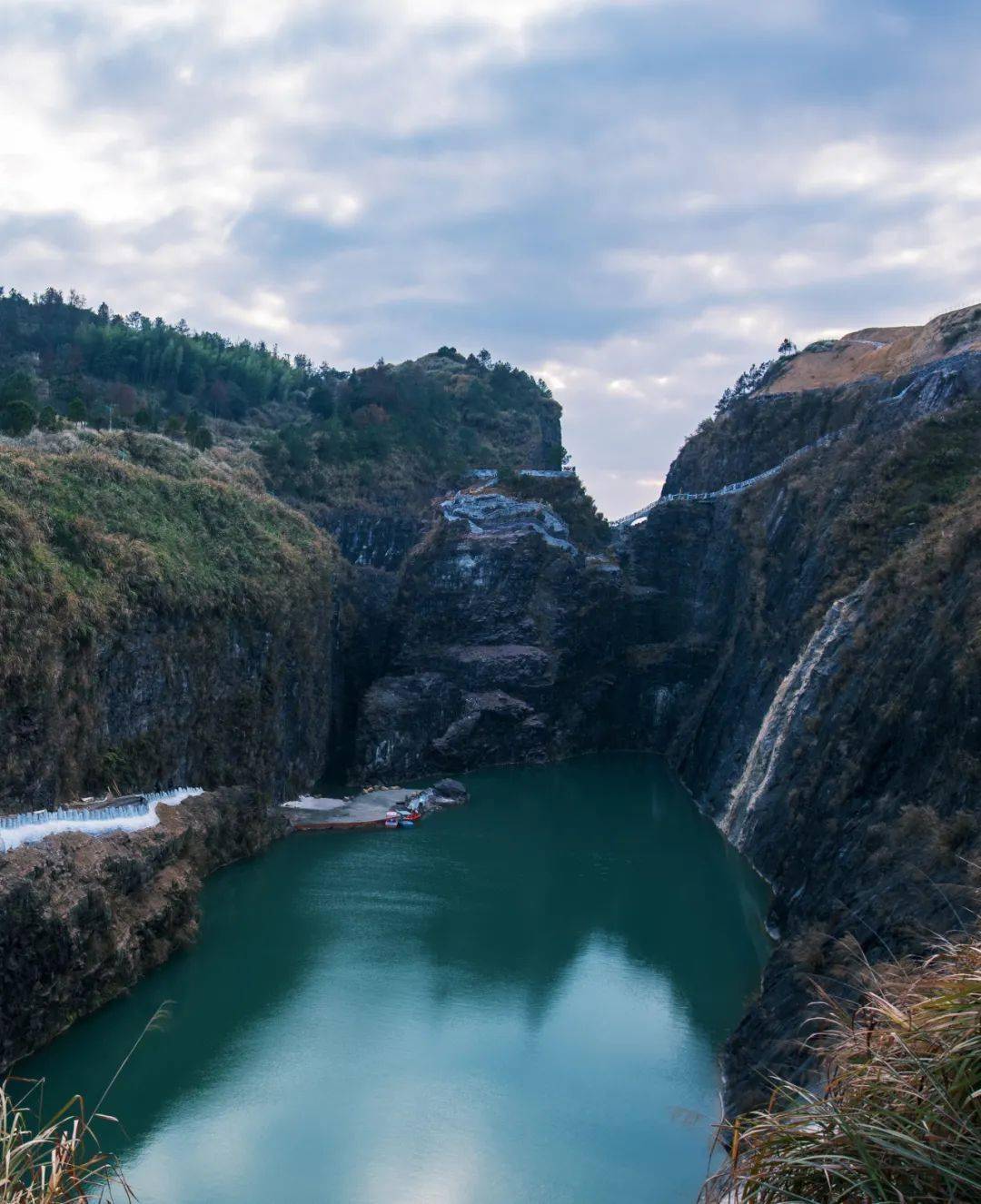 泰顺仕阳章氏·矿坑冰城旅游区1月31日试营业啦!