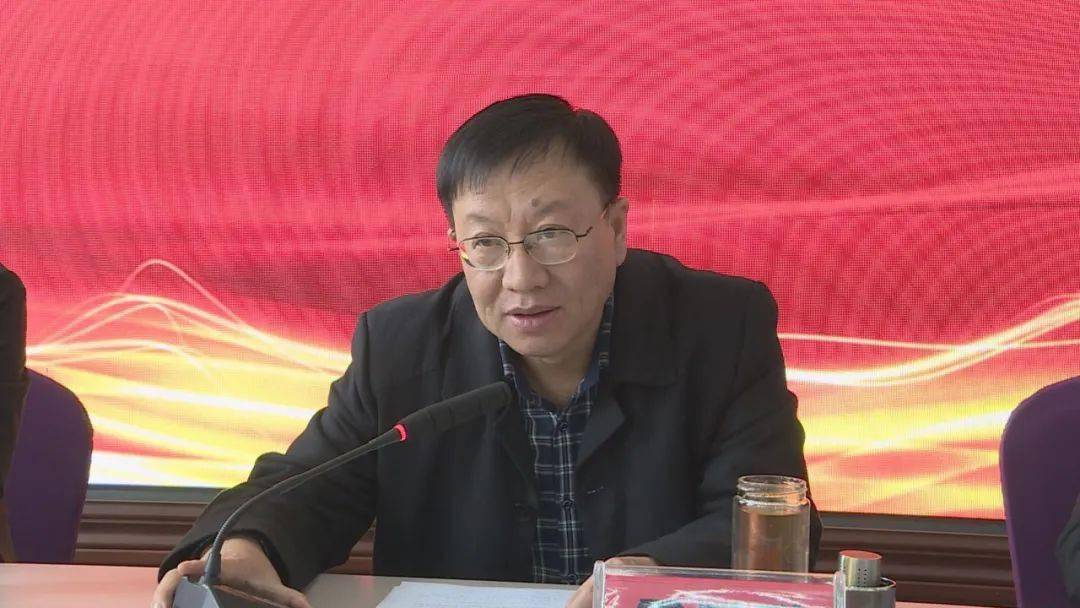 县委网信办组织召开易县政务新媒体工作推进会,县委常委,宣传部部长霍