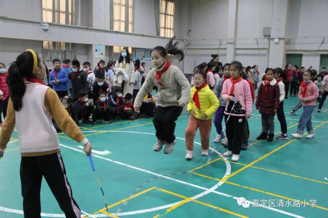 动态跃动越健康海豚展活力清水路小学举行冬季运动会