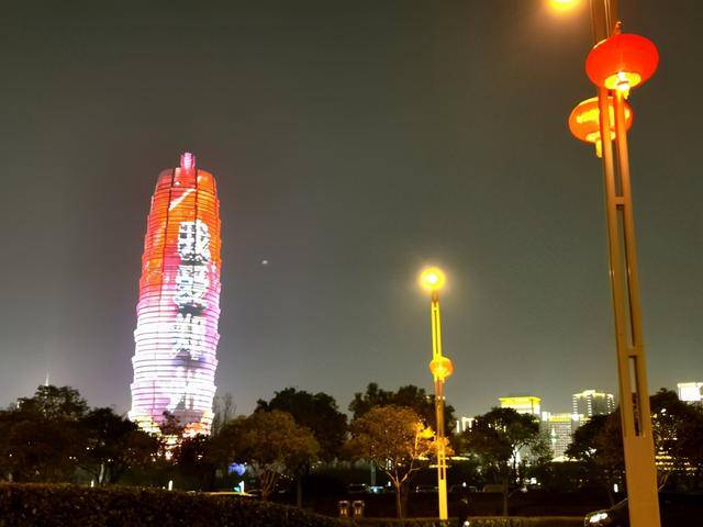 年味浓夜醉美郑州夜景大片伴你过大年有这些地方值得打卡