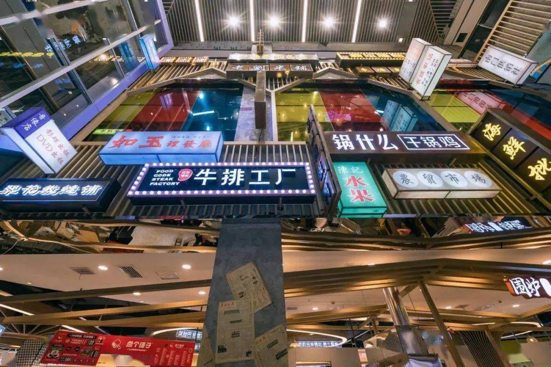 2004年开业的步步高东塘店是步步高第一家省城超市店,步步高首次进入