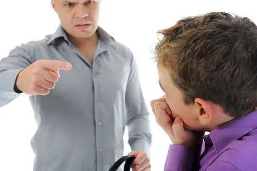 被歪曲的阳刚之气:问题根源其实不在男性自己_男孩