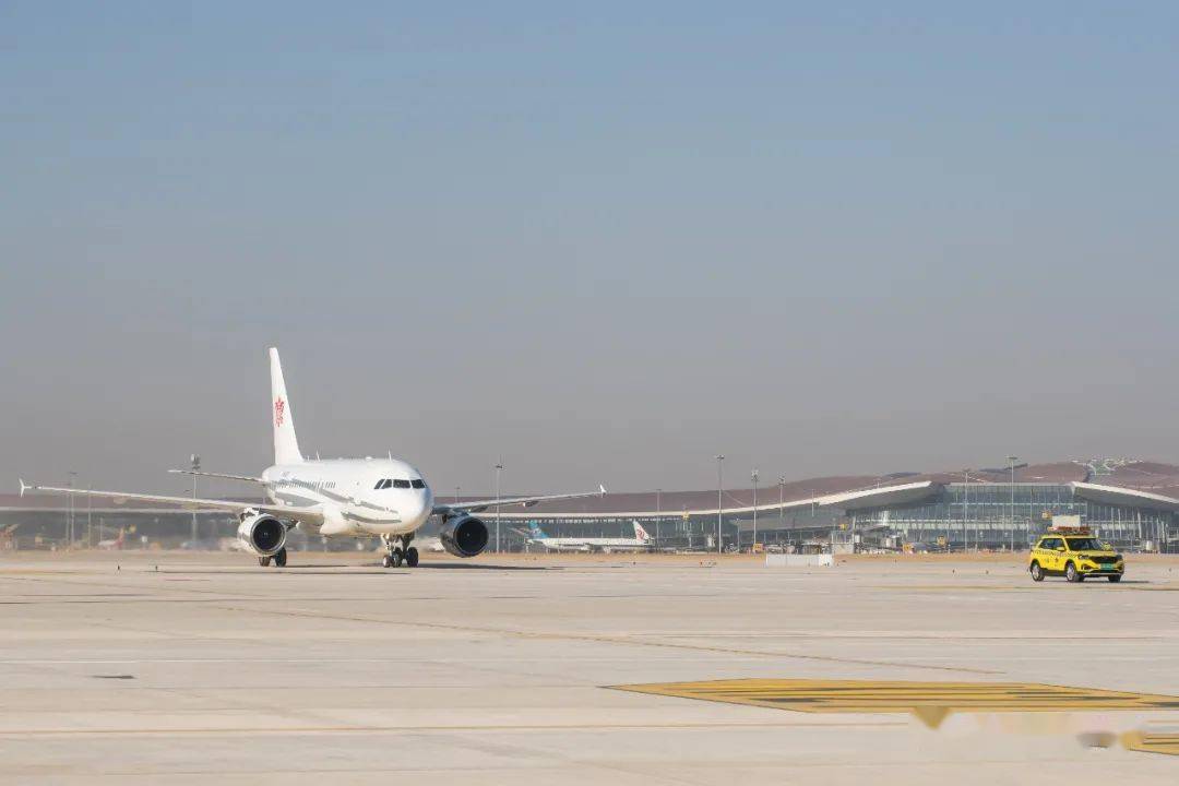 【ifly业界】北京大兴国际机场迎来首架公务机